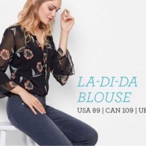 Cabi 5206 la-di-da sheer button down blouse with floral design. size large. NWOT